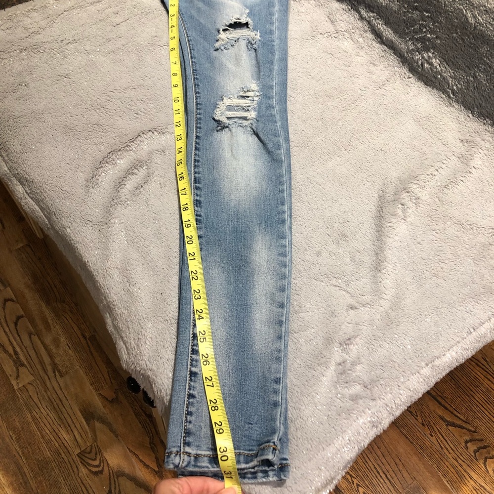 Laulia Ripped Skinny Jeans - Picture 5 of 8